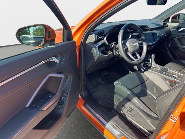 2024 Audi Q3 S line Premium Plus