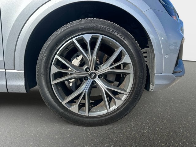 2021 Audi Q8 Premium Plus