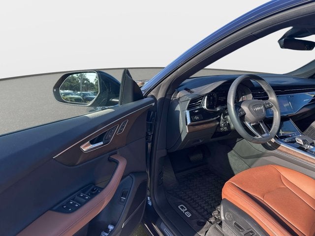 2025 Audi Q8 Premium Plus