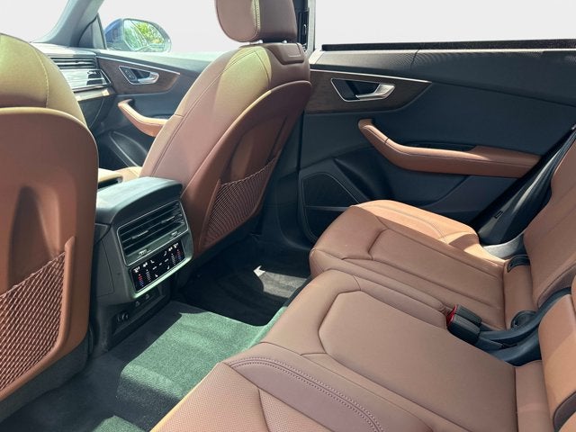 2025 Audi Q8 Premium Plus