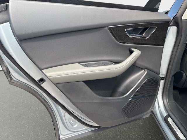 2024 Audi Q8 Premium Plus