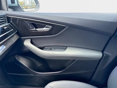 2024 Audi Q8 Premium Plus