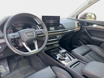 2023 Audi Q5 S line Prestige