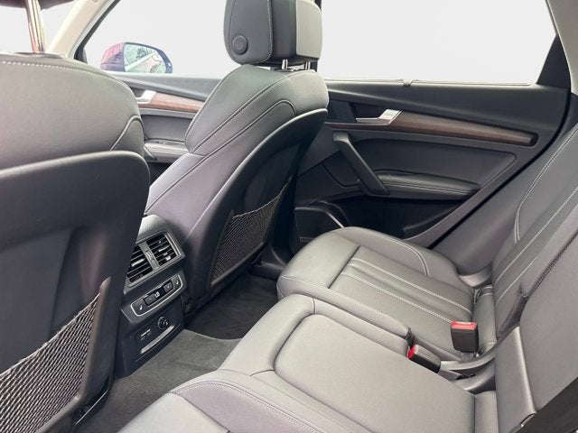 2025 Audi Q5 S line Prestige