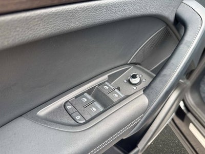 2025 Audi Q5 S line Prestige