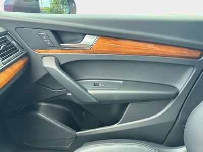 2023 Audi Q5 S line Premium