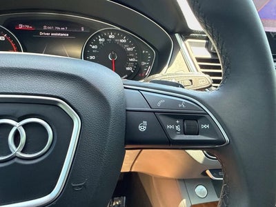 2023 Audi Q5 S line Premium