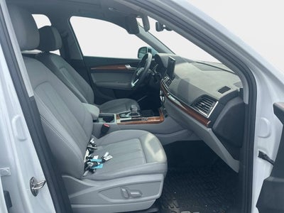 2023 Audi Q5 S line Premium