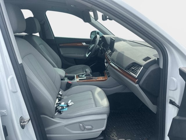 2023 Audi Q5 S line Premium
