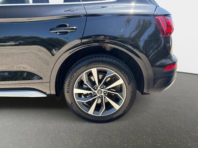 2023 Audi Q5 S line Premium