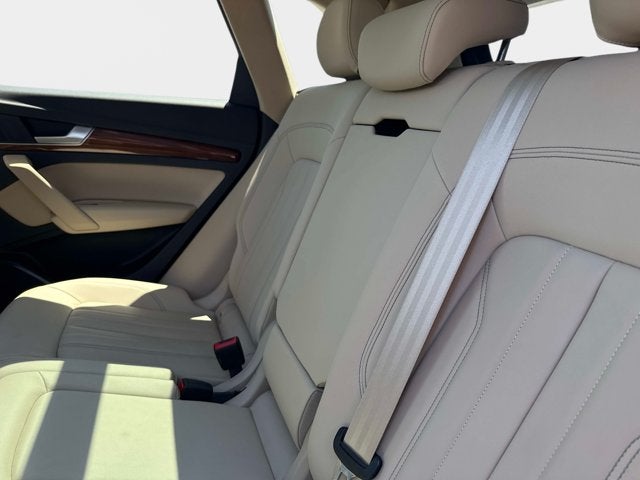 2023 Audi Q5 S line Premium