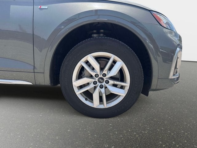 2023 Audi Q5 S line Premium