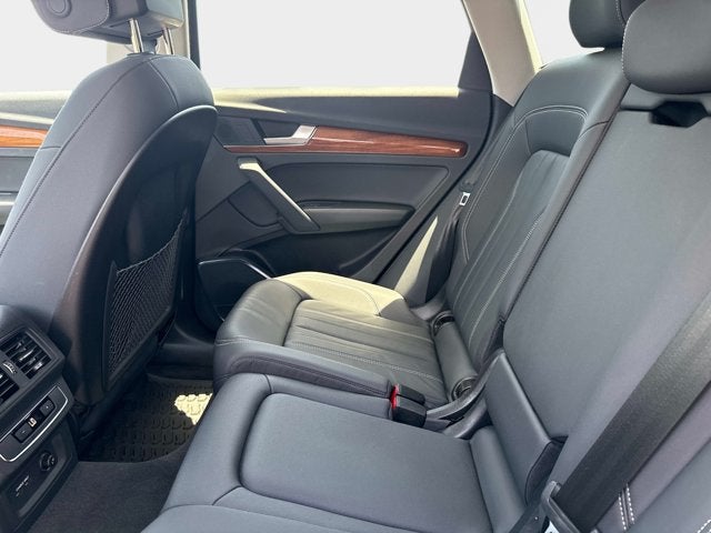 2023 Audi Q5 S line Premium
