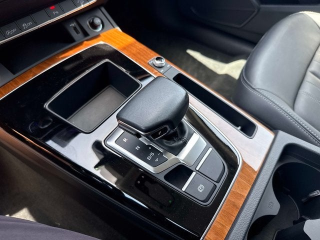 2023 Audi Q5 S line Premium