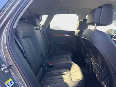 2023 Audi Q5 S line Premium