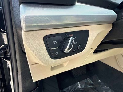 2025 Audi Q5 S line Premium