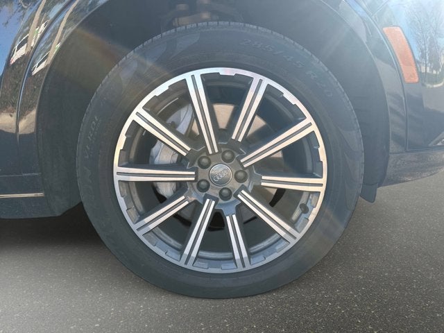 2017 Audi Q7 Premium Plus