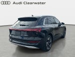 2022 Audi e-tron Premium Plus