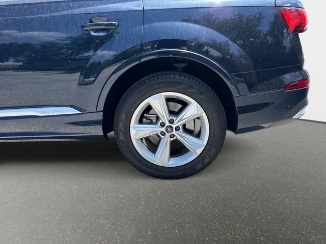 2023 Audi Q7 Premium Plus