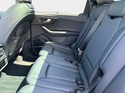 2023 Audi Q7 Premium Plus