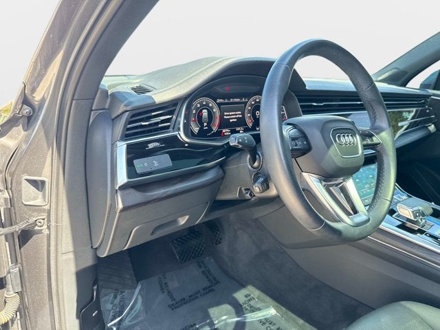 2023 Audi Q7 Premium Plus