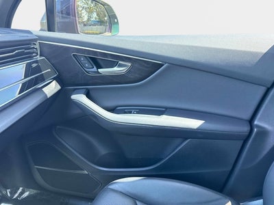 2023 Audi Q7 Premium Plus