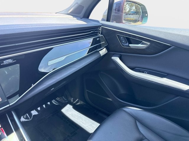 2023 Audi Q7 Premium Plus