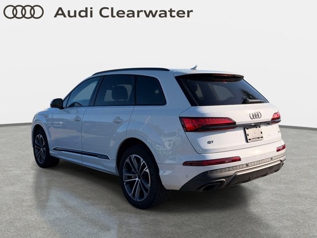 2026 Audi Q7 Premium Plus