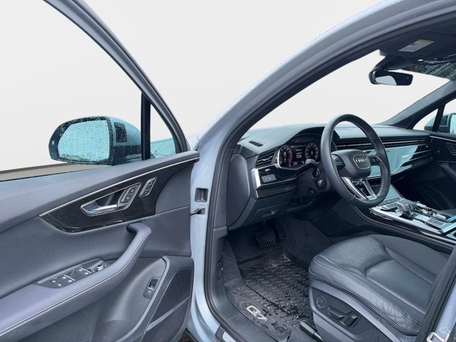 2025 Audi Q7 Premium Plus