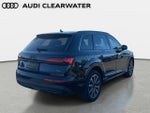 2022 Audi Q7 Premium Plus