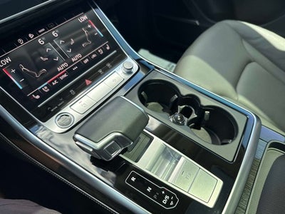 2025 Audi Q7 Premium Plus