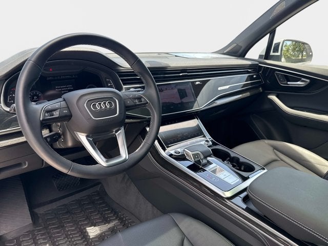 2026 Audi Q7 Premium Plus