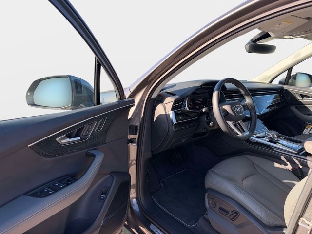 2026 Audi Q7 Premium Plus