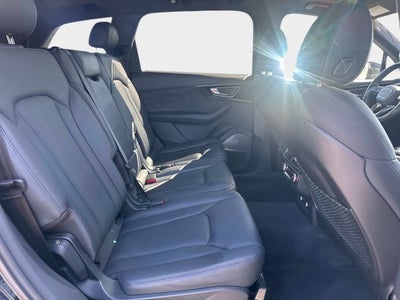 2019 Audi Q7 Prestige