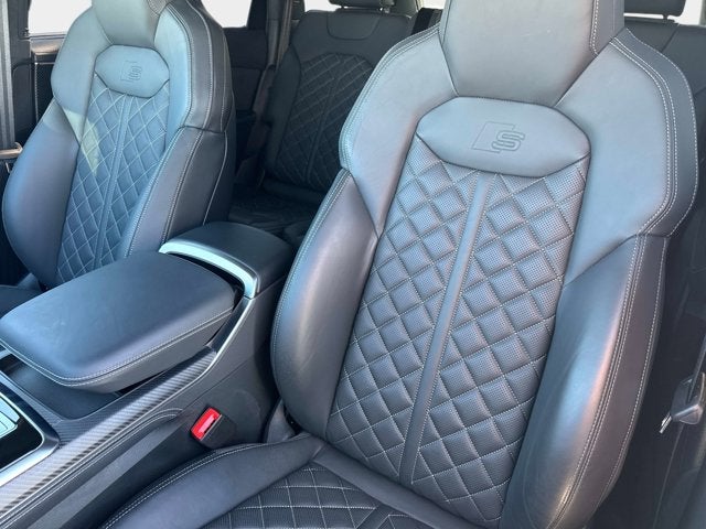 2025 Audi SQ7 Prestige