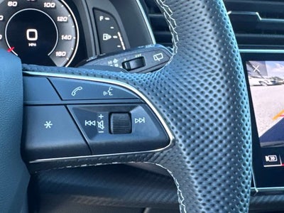 2025 Audi SQ7 Prestige