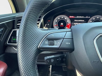 2023 Audi SQ7 Prestige