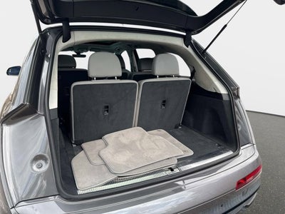 2022 Audi Q7 Prestige