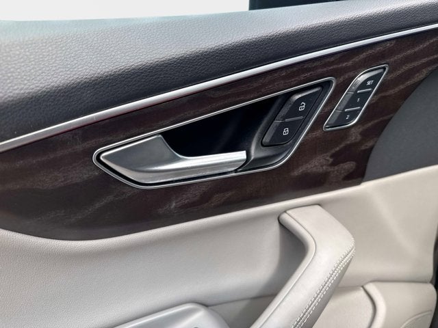 2022 Audi Q7 Prestige