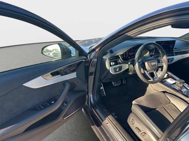 2021 Audi A4 Sedan S line Premium Plus