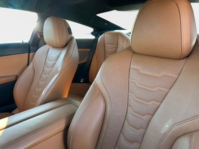 2021 BMW 8 Series 840i