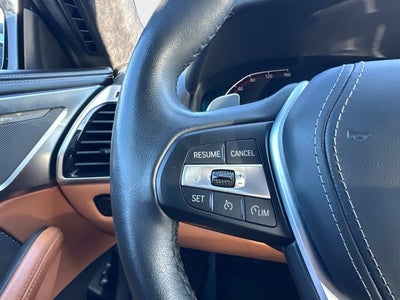 2021 BMW 8 Series 840i