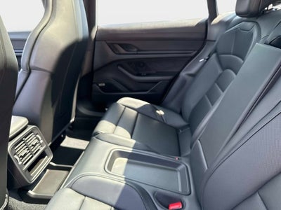 2024 Porsche Taycan 4S