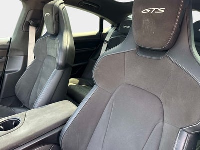2024 Porsche Taycan GTS