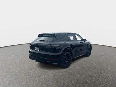 2022 Porsche Cayenne GTS