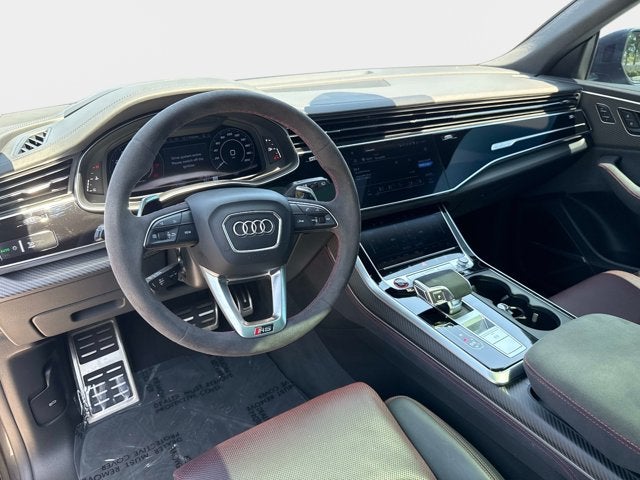 2025 Audi RS Q8 performance