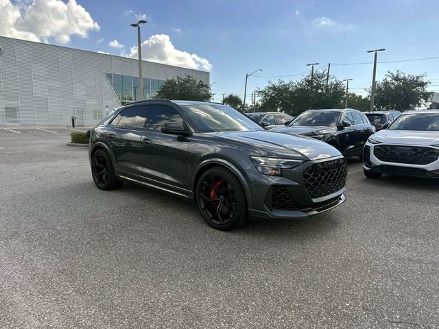 2025 Audi RS Q8 performance