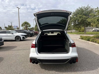 2024 Audi RS 6 Avant performance