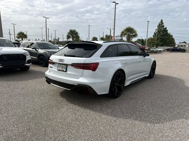 2024 Audi RS 6 Avant performance