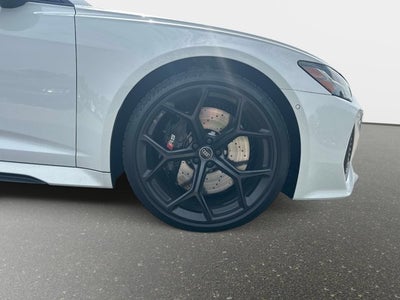 2024 Audi RS 6 Avant performance